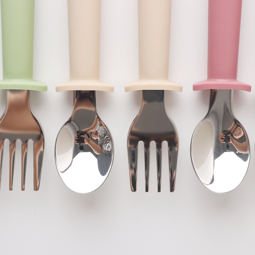 Zestaw silikonowych łyżek i wi – Baby Food Weaning recenzja i cena